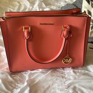 Michael Kors purse
